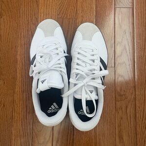 Adidas Court 3.0 Sneakers